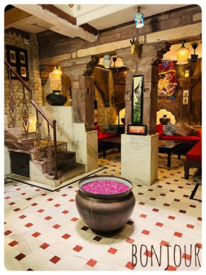 Raj Mandir Boutique Home Stay